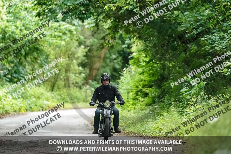 Vintage motorcycle club;eventdigitalimages;no limits trackdays;peter wileman photography;vintage motocycles;vmcc banbury run photographs